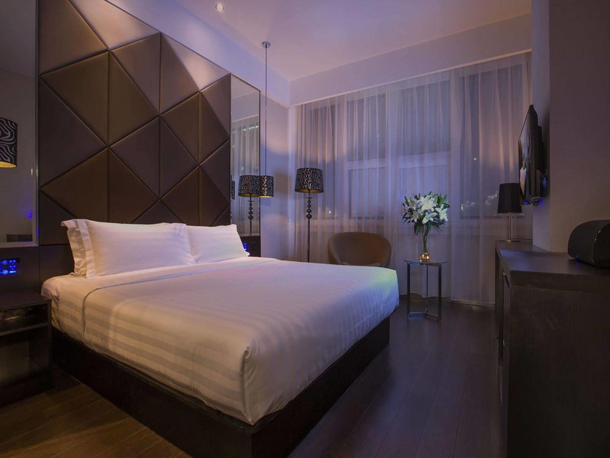 Orange Hotel Select Luohu Shenzhen Bagian luar foto